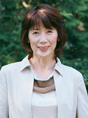 磐田市60代女性